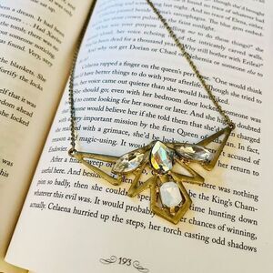 Fairycore Style Statement Necklace Gold Toned Metal Princess Fairy Tale Jewelry